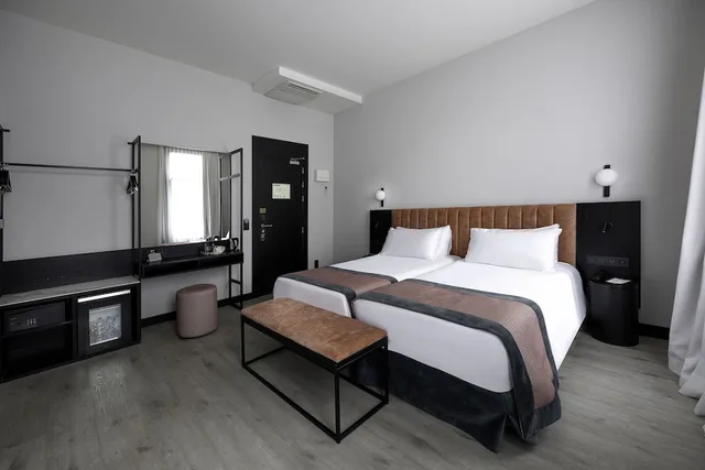 Superior Twin Single Use، Catalonia Hotel Vondel Amsterdam 2/10