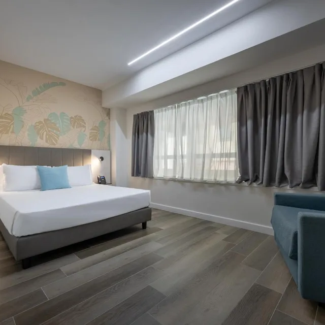 غرفة سوبيريور بسرير مزدوج مع أريكة، iH Hotels Milano Centrale 1/10