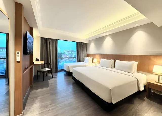 Family, 1 Double and 1 Single Bed, The Malioboro Hotel & Conference Center 1/1
