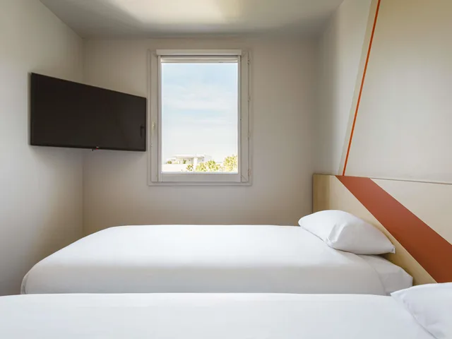 غرفة قياسية بسريرين منفصلين، Ibis Budget Lyon Villeurbanne 5/6