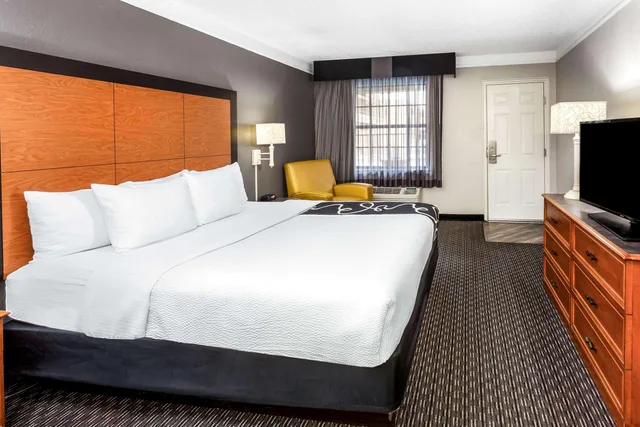 غرفة، La Quinta Inn Laredo I-35 2/5