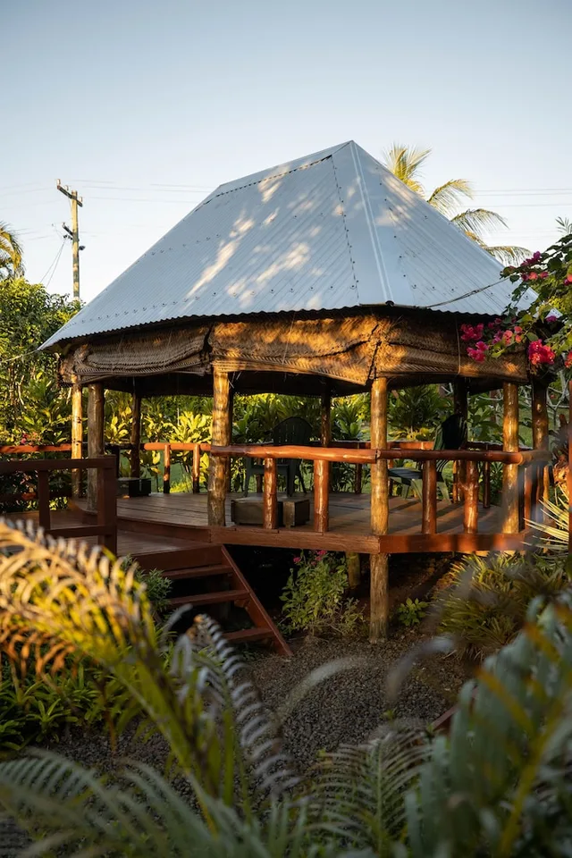 Traditional, 1 Queen and 1 Single Bed, The Samoan Outrigger Hotel 3/10