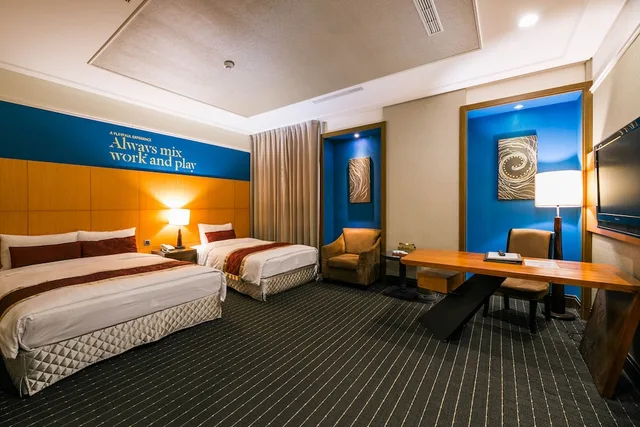 غرفة سوبيريور ثلاثية بسرير مزدوج وسرير فردي، Golden Tulip Aesthetics Hotel, Miaoli 5/10