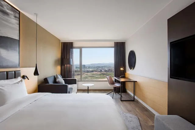 Superior, Twin Beds, Water Front، Radisson Blu Hotel Antananarivo Waterfront 1/10