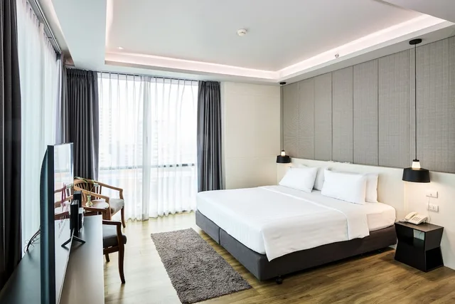 Mini, Suite, King Bed، TK. Palace Hotel & Convention Bangkok 1/6