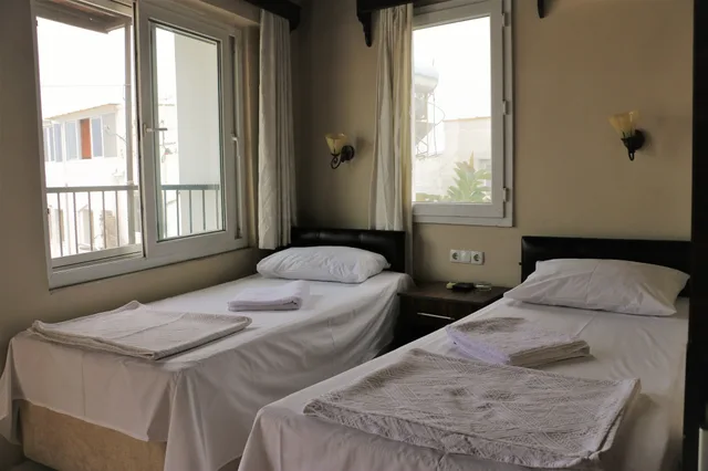 غرفة مفردة بسريرين منفصلين، Durak Hotel 2/3