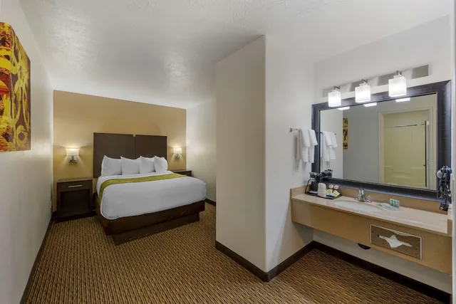 غرفة قياسية بسرير كوين، Best Western Mesquite Inn 3/3