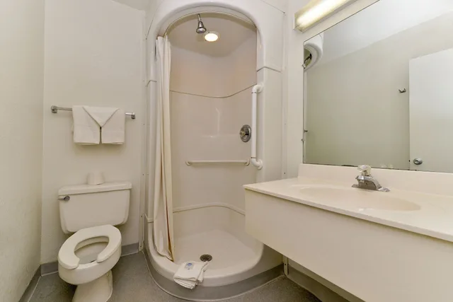 غرفة بسريرين مزدوجين، AMERICAS BEST VALUE INN 4/6