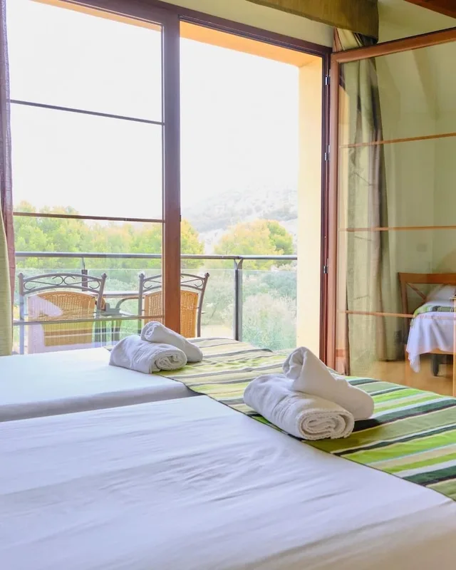 غرفة ديلوكس بسرير مزدوج أو سريرين منفصلين، Hotel Rural Los Nogales 1/1