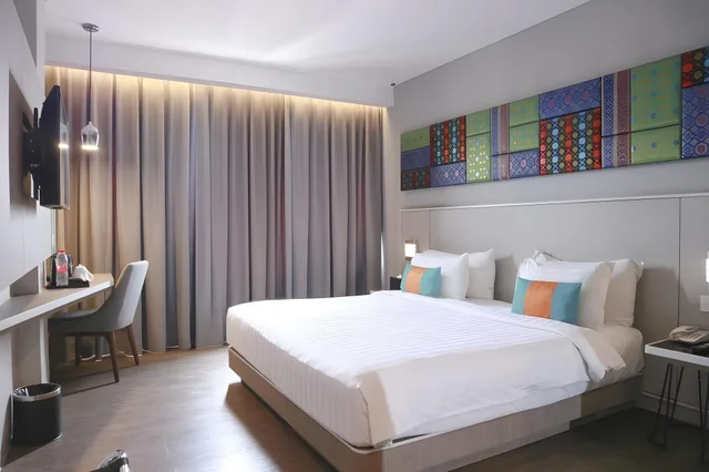 Hollywood, Deluxe، THE 1O1 PALEMBANG RAJAWALI 2/2