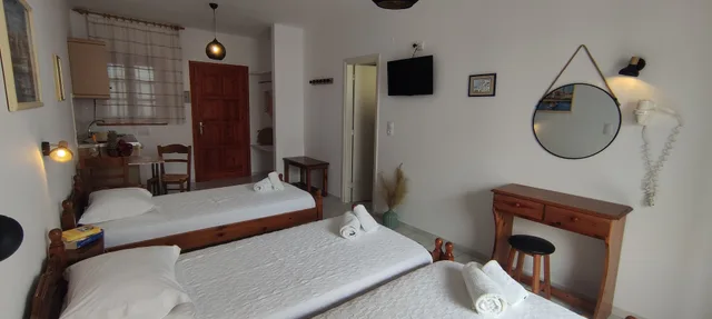 1 Bedroom, Standard, Triple, Kapetanos Rooms 1/4