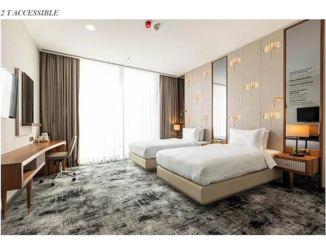 غرفة بسريرين منفصلين لذوي الإعاقة، TRYP BY WYNDHAM ISTANBUL TOPKAPI 1/4