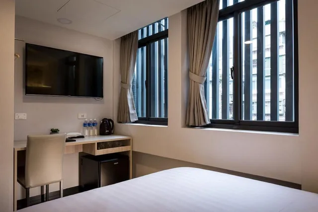 غرفة قياسية ثلاثية بسرير مزدوج وسرير فردي، Urhome Hotel 4/6