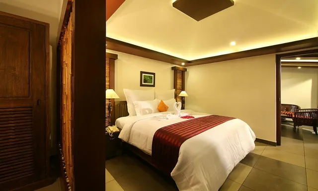 Pool, Villa, King Bed، Vythiri Village 3/4