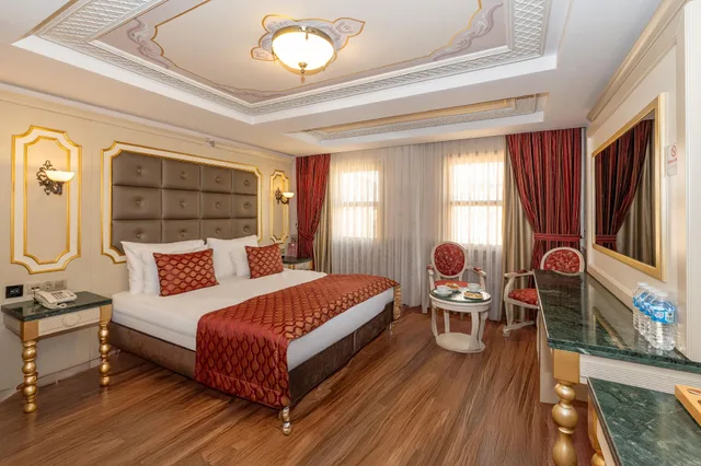 جناح رباعي بسرير كينج وسريرين منفصلين، Meserret Palace Hotel 1/1