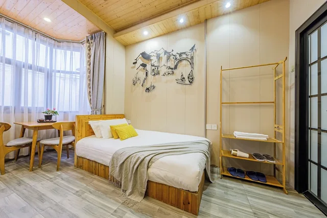 Mezzanine, Loft, Family, Queen Bed, Balcony، Wuzhen Liangzhu Boutique Inn 1/5