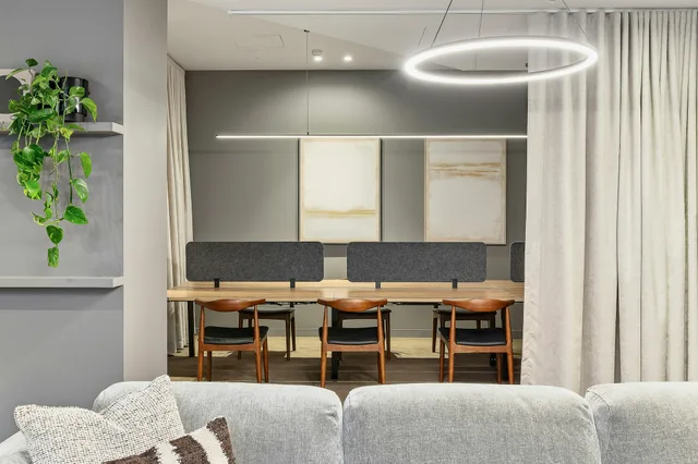 Oaks Melbourne on Lonsdale Suites، Melbourne City Centre، ملبورن 57/71