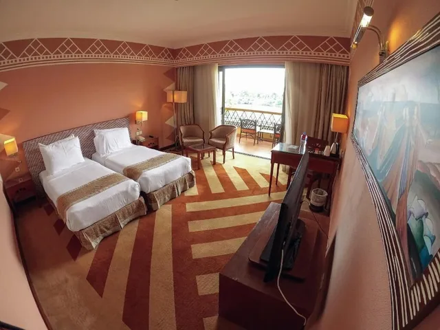 غرفة كلاسيكية بسريرين منفصلين بإطلالة على الحديقة، Movenpick Aswan 8/10