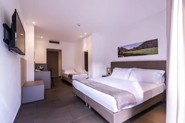 Classic, Queen Bed, No Window, Garden Area، SAN GIORGIO PALACE HOTEL 2/6