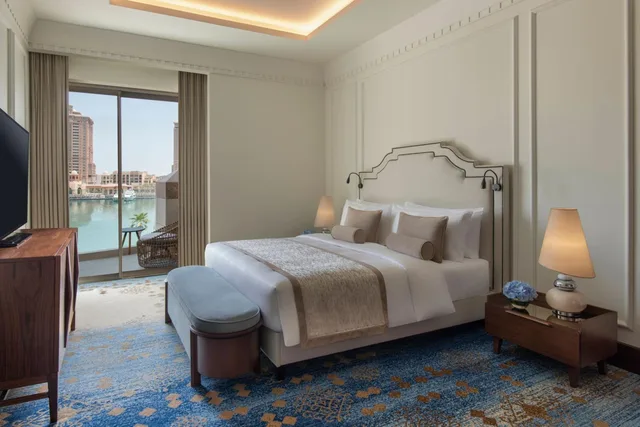 جناح بانورامي بإطلالة على البحر بشرفة بغرفتي نوم، The St. Regis Marsa Arabia Island, The Pearl Qatar 2/10