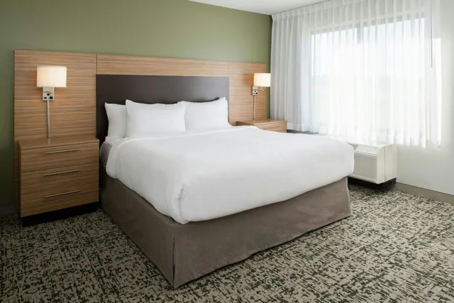 جناح بسريرين كينج بغرفتي نوم مع أريكة، Towneplace Suites Slidell 3/3