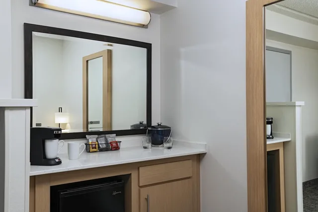 غرفة قياسية بسريرين مزدوجين، Hyatt Place Austin/Arboretum 9/10