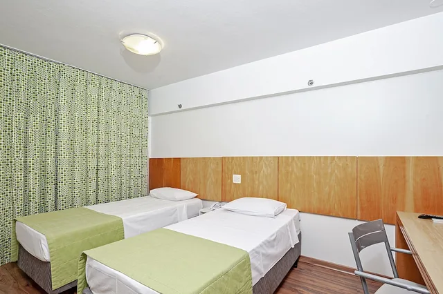 غرفة عائلية بسرير مزدوج وسريرين منفصلين، Slim Hotel Sao Paulo Congonhas - Aeroporto 7/10