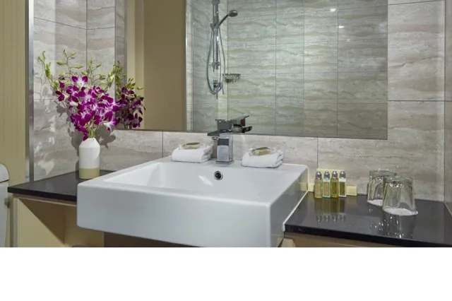 غرفة غراند بسرير كينج بإطلالة على المدينة، Stamford Grand Adelaide 6/7