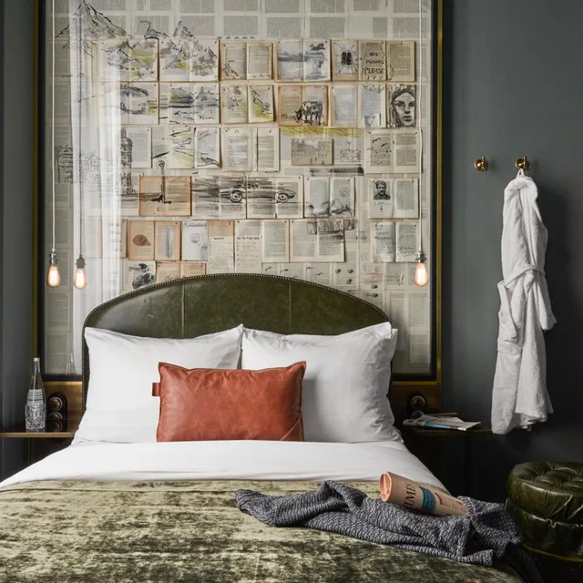 Small Double, Sir Savigny Hotel, part of Sircle Collection 2/6