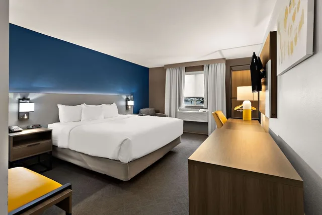 Efficiency, Suite, King Bed, Accessible، Comfort Inn & Suites Fremont 1/5