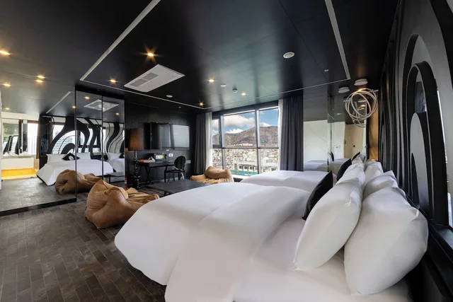 Type B, Namsan, Premier, Suite, with View, with Pool، Hotel The Designers Seoul Station 5/6