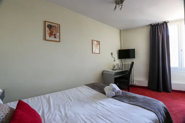 غرفة بسرير مزدوج، Brit Hotel Bleu Nuit 6/9