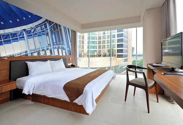 Marvelous, Double Bed، Midtown Hotel Surabaya 1/1