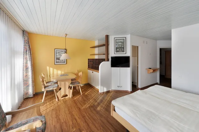 شقة بسرير كينج وسرير كوين بغرفتين، Eiger Mountain & Soul Resort 5/9