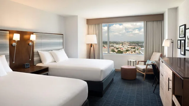 غرفة بسرير مزدوج، Grand Hyatt San Antonio River Walk 1/3