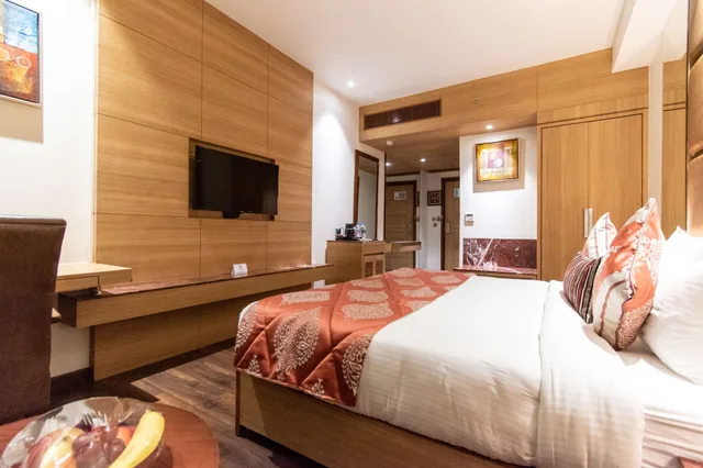 غرفة سوبيريور بسرير كينج، Best Western La Vista Pathankot 3/5