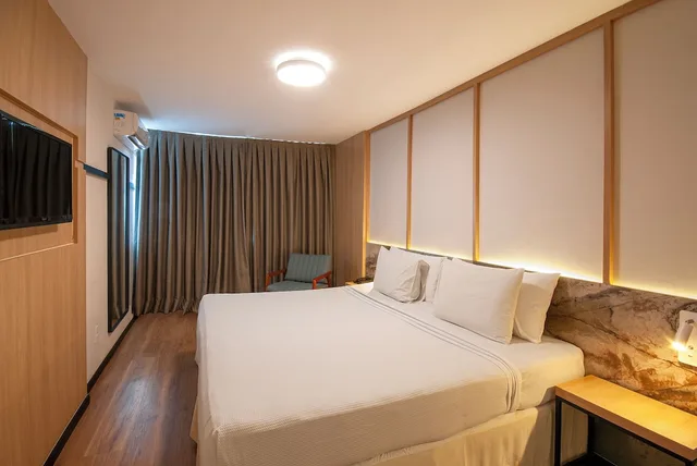 غرفة ديلوكس بثلاثة أسرّة، Mirasol Copacabana Hotel 6/10
