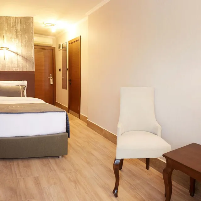 غرفة مفردة، Mira Otel Alsancak 1/2