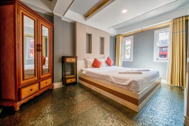 1 Bedroom, Exclusive, Suite, King Bed, Sofa, The Train Resort And Spa 2/9
