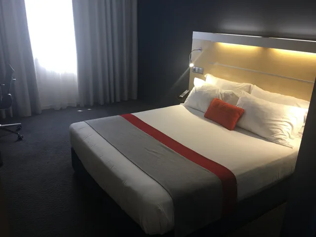 غرفة قياسية بسرير مزدوج، Holiday Inn Express Porto Exponor 6/10