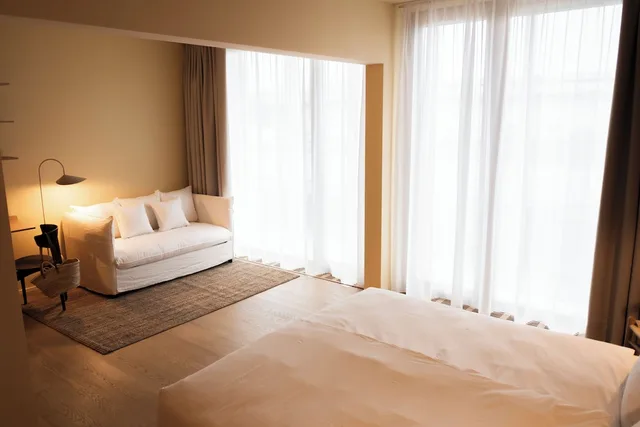 جناح سوبيريور بسرير كوين بشرفة مع أريكة، Das Kaya Hotel I Stuttgart Airport Messe 1/2