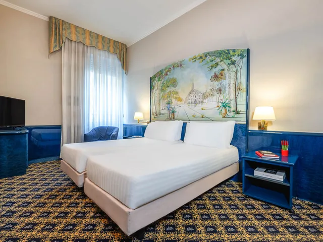 غرفة قياسية بسريرين منفصلين، Ih Hotels Milano Ambasciatori 3/10