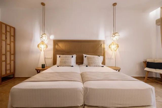 غرفة كلاسيكية بسريرين منفصلين بإطلالة على البحر، Ariadne Hotel 2/7