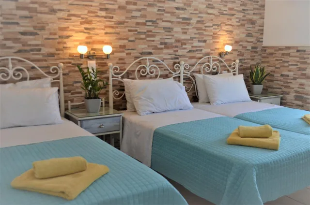 غرفة ثلاثية بشرفة، Kastro Hotel 5/8