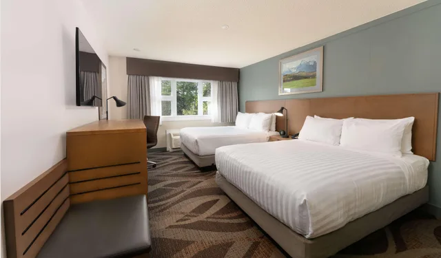 Space, 2 Queen Beds, Pet Friendly, Prestige Hudson Bay Lodge & Conference Centre, WorldHotels 3/8