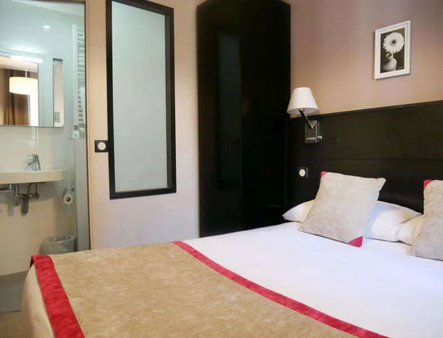غرفة قياسية مفردة، HOTEL BONSEJOUR MONTMARTRE 3/4