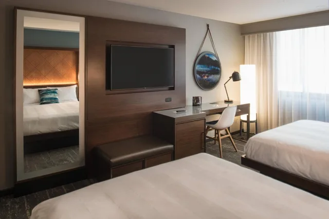 غرفة بسريرين كوين، Seattle Airport Marriott 15/19