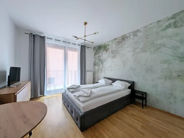 استوديو بسرير كوين بشرفة، Turnau City Aparthotel 2/5