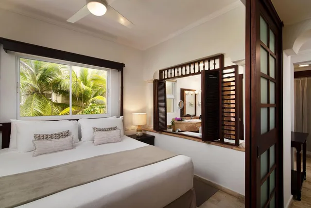 The Level, Suite, King Bed, Garden View، Melia Caribe Beach Resort - All Inclusive 1/2