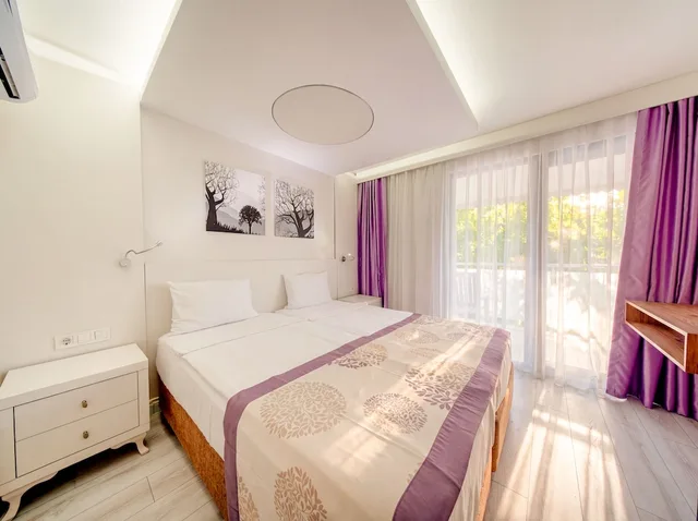 غرفة قياسية بسرير مزدوج، Tropic Hotel Side 6/10